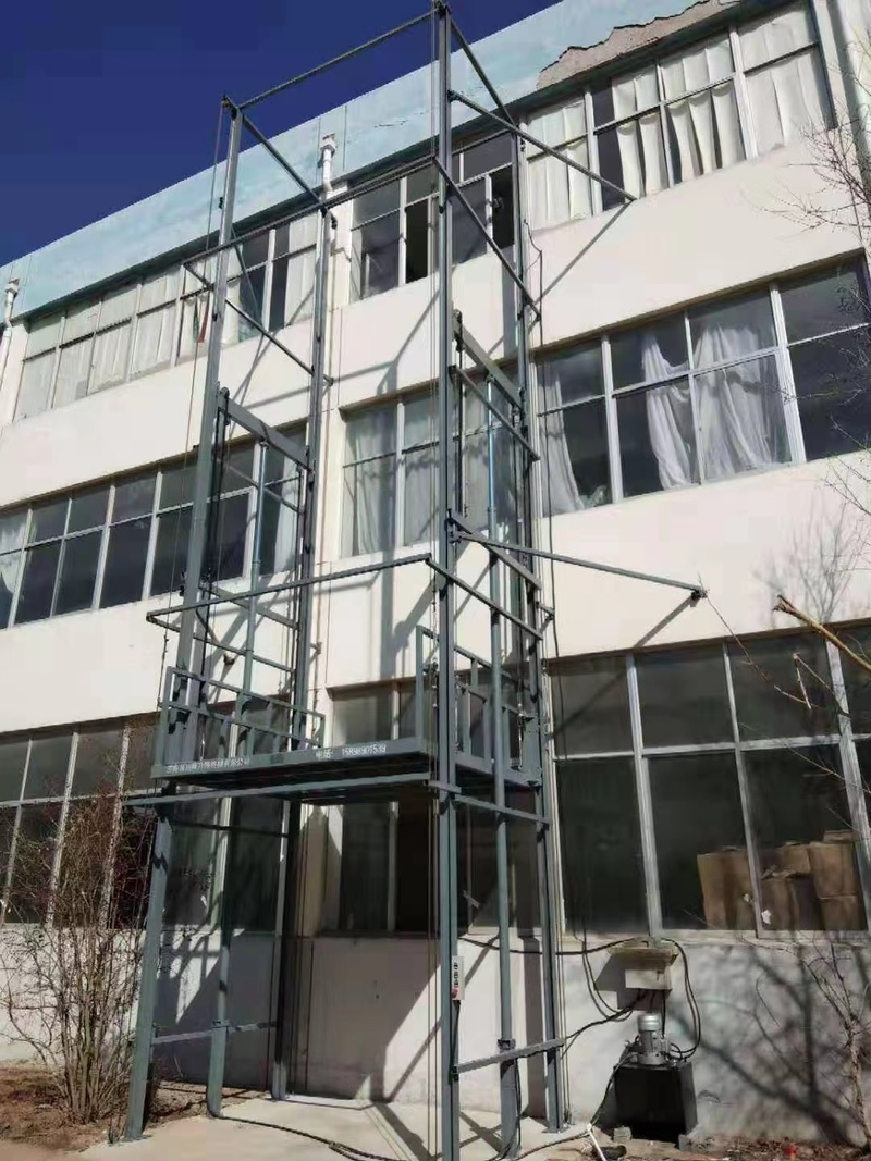 滨州室外贴墙货梯